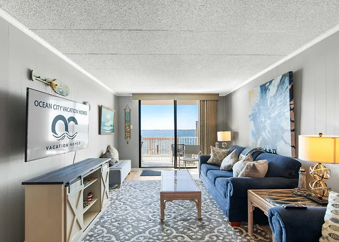 Bayfront Beauty - Shipwreck 102