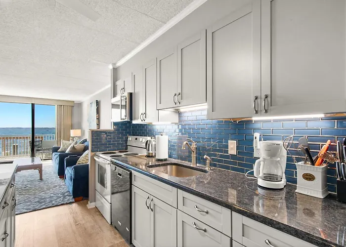 Holiday home Bayfront Beauty - Shipwreck 102